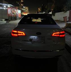 كيا كادينزا